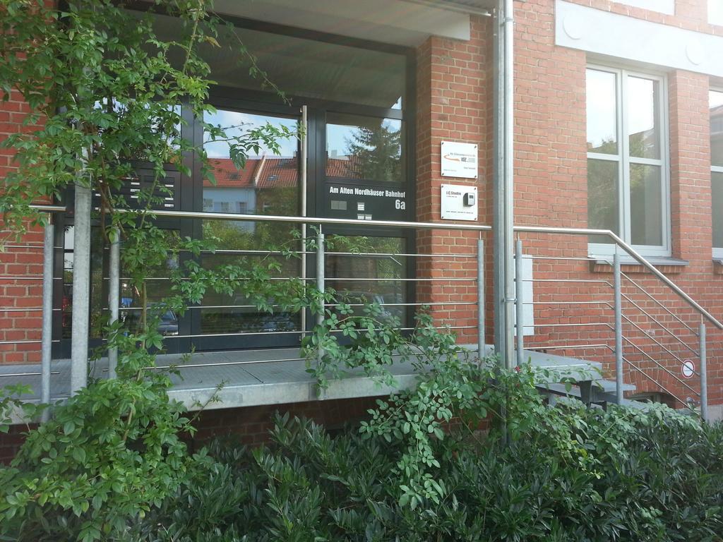 Aryve Jc Studio - Altstadtnahes Boutique Apartment Inklusive Kostenfreiem Parkplatz Érfurt Habitación foto